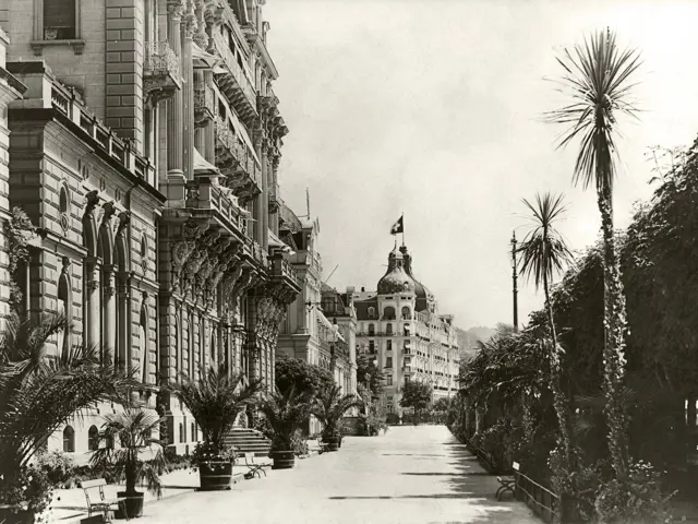 Grand Hotel National Luzern History - view to the south with Palace