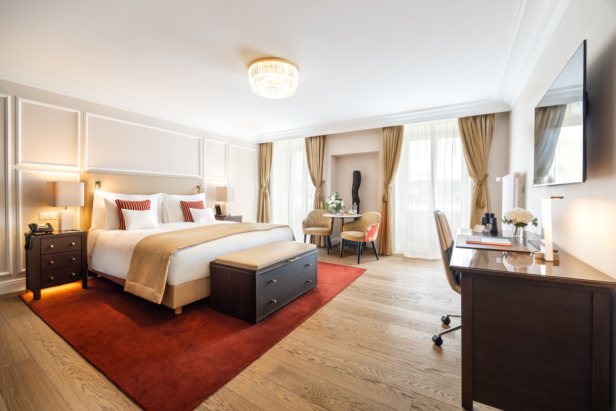 85 7047 Bearbeitet Web