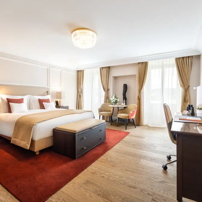 85 7047 Bearbeitet Web