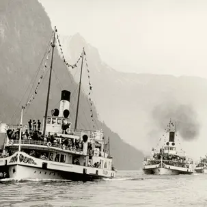 3 Raddampfer auf Vierwaldstättersee