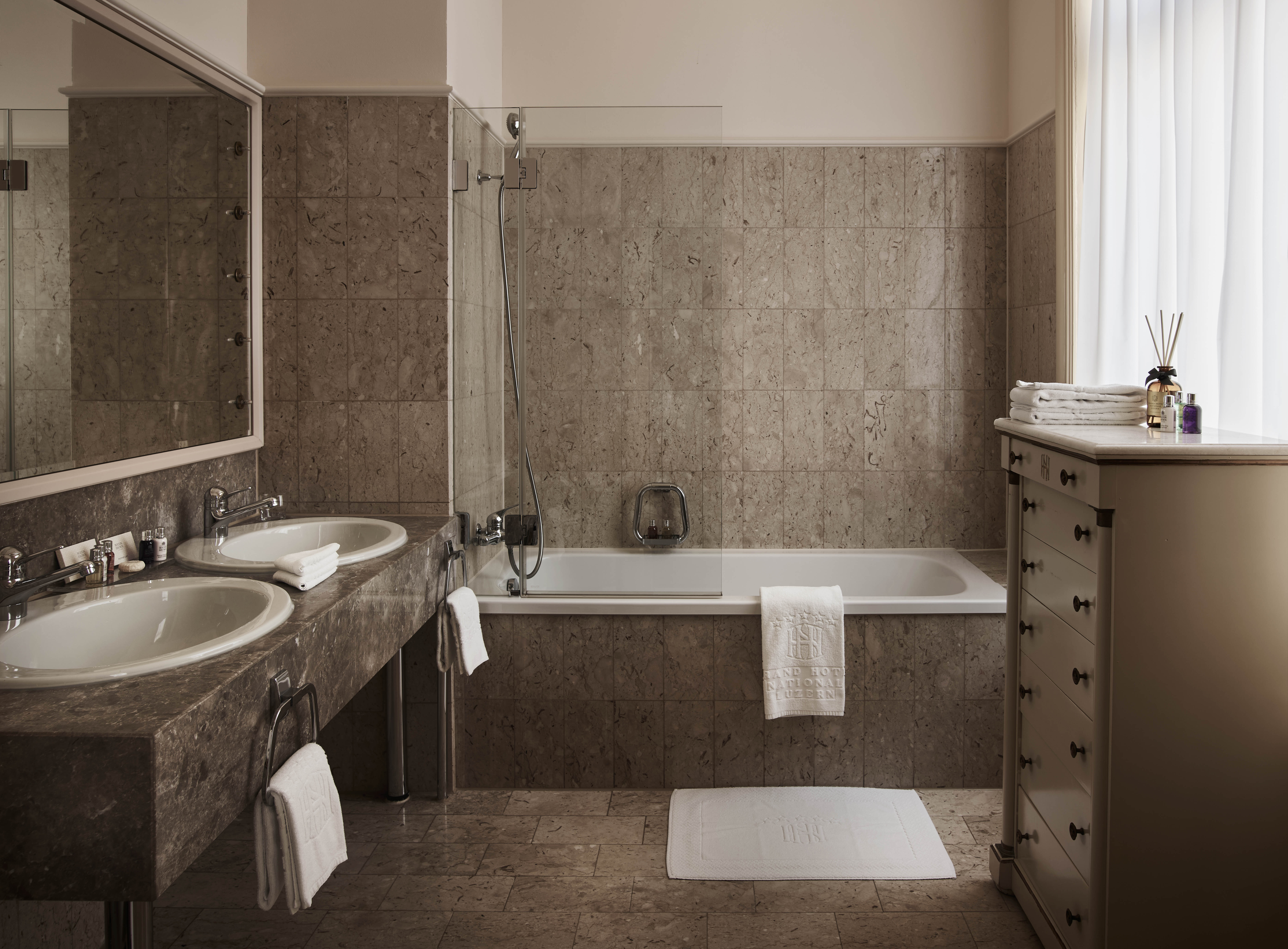 Cxl GHNL Badezimmer 02